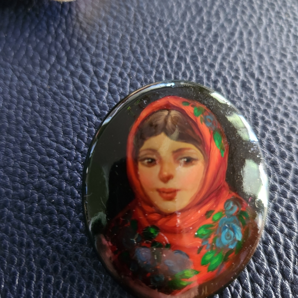 Hand painted pin